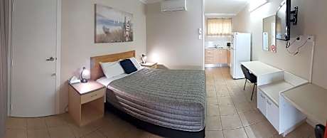 2 Bedroom Family Suite