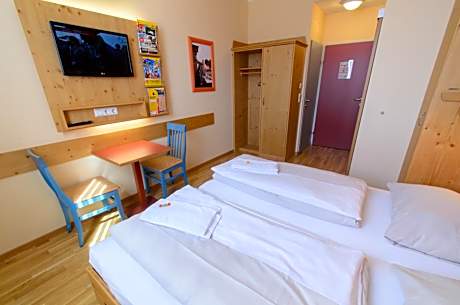 Double Room (Single Use)
