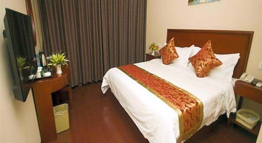 GreenTree Inn Nanjing Software Valley DaDingFang Express Hotel
