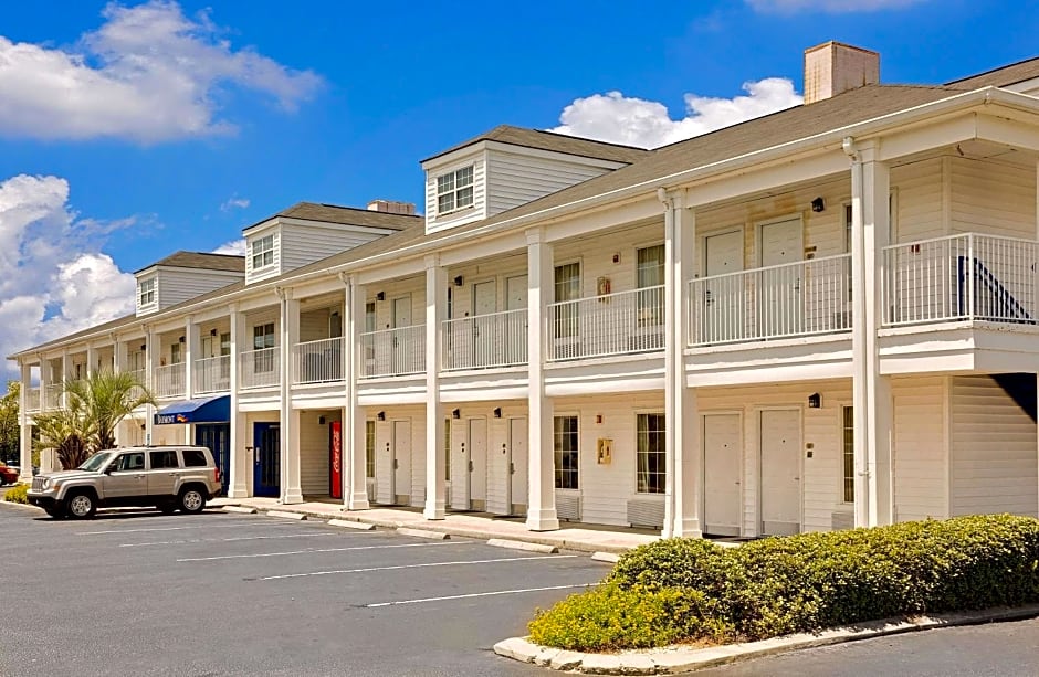 Baymont by Wyndham Georgetown/Near Georgetown Marina
