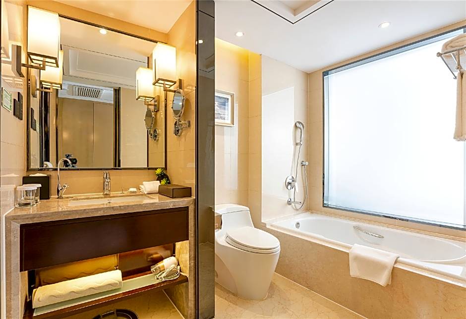 YUN-ZEN Jinling World Trade Plaza Hotel