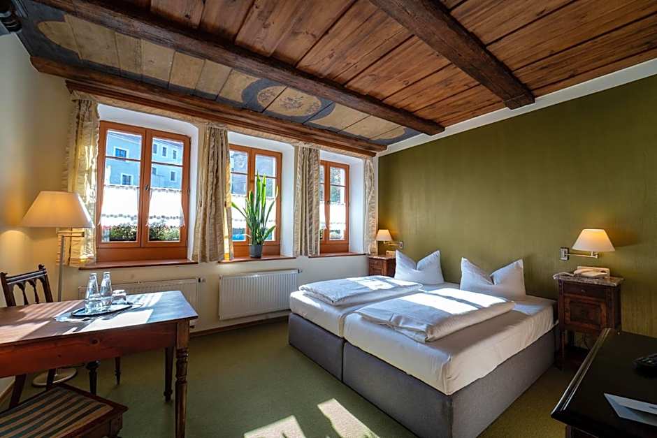 Hotel und Gasthof Dreibeiniger Hund