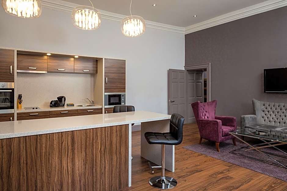 Roomzzz Newcastle City