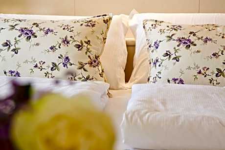 Duplex One-Bedroom Apartment