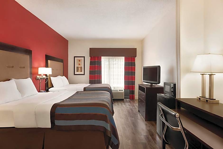 Wingate By Wyndham Montgomery