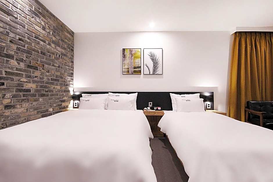 XYM Hotel Mundeok
