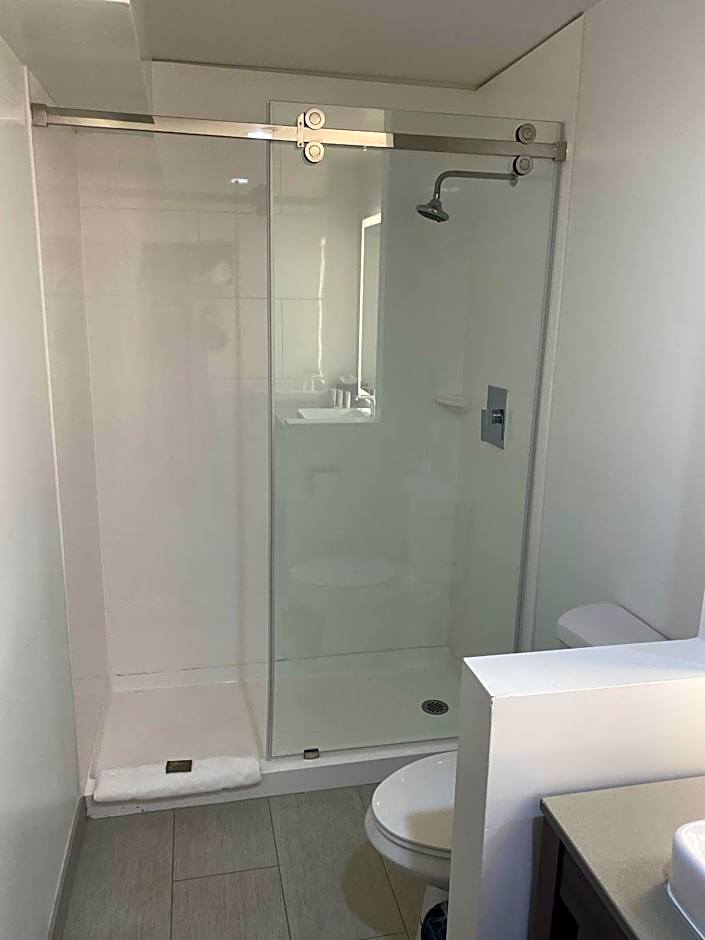 Country Inn & Suites by Radisson, Vallejo Napa Valley, CA