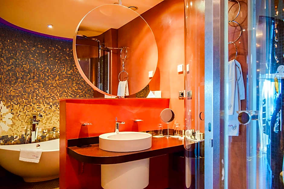 Les Fleurs Boutique Hotel