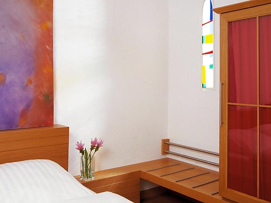 Creatif Hotel Elephant