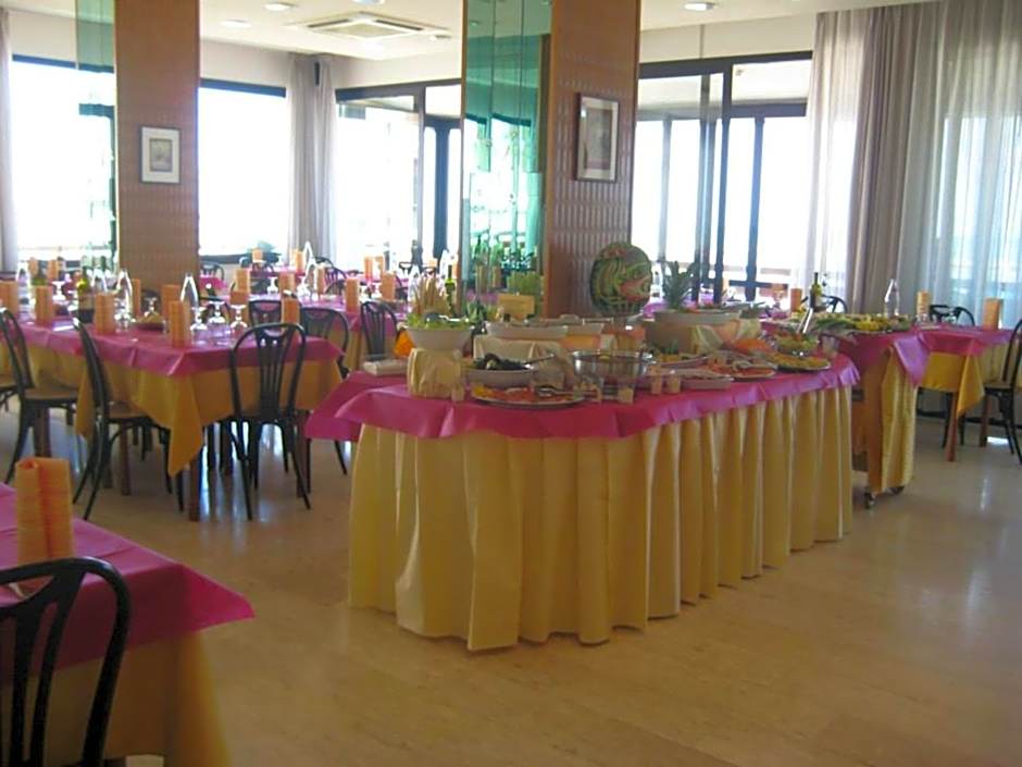 Hotel Suprem sul Mare