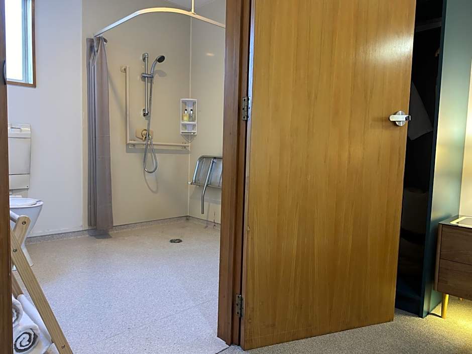 ASURE Ambassador Motor Lodge