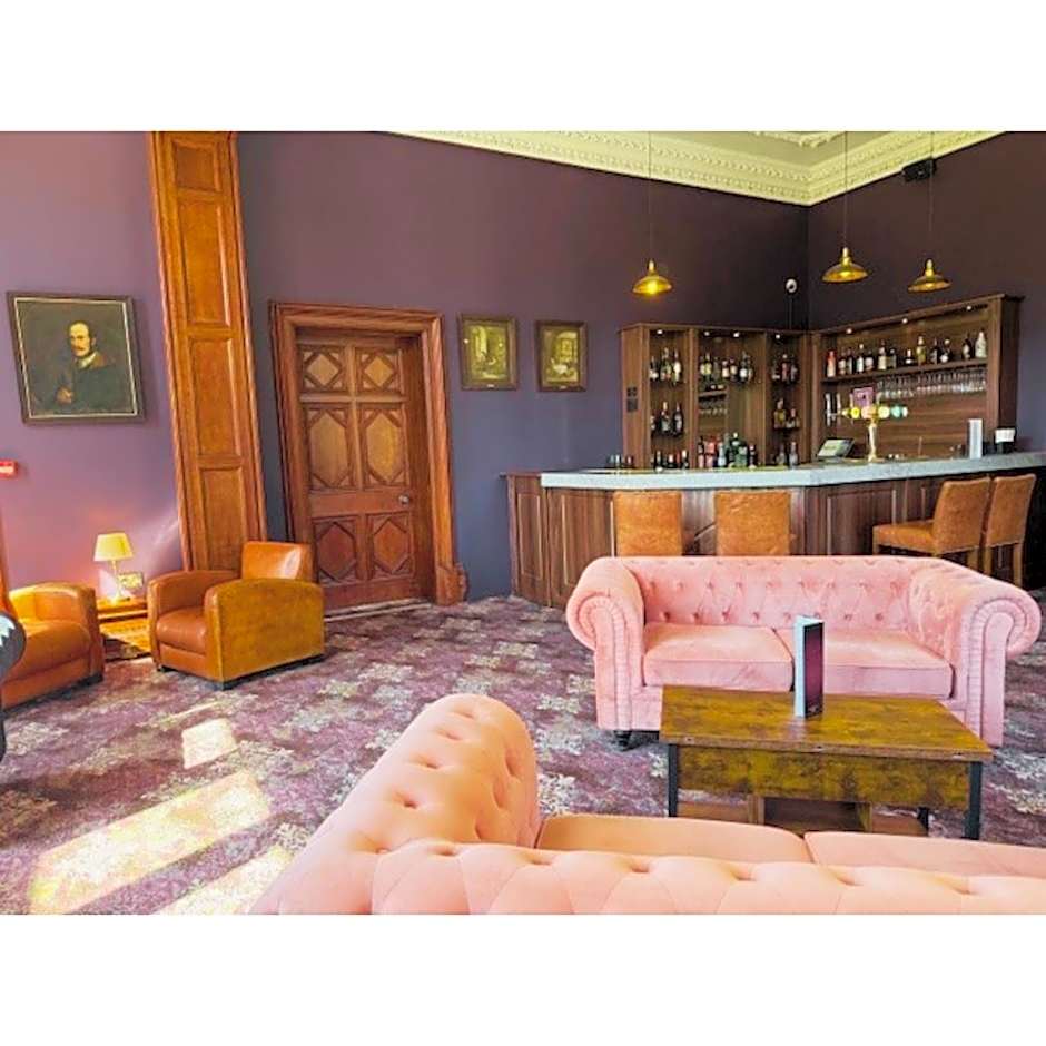 Wroxall Abbey Hotel & Estate