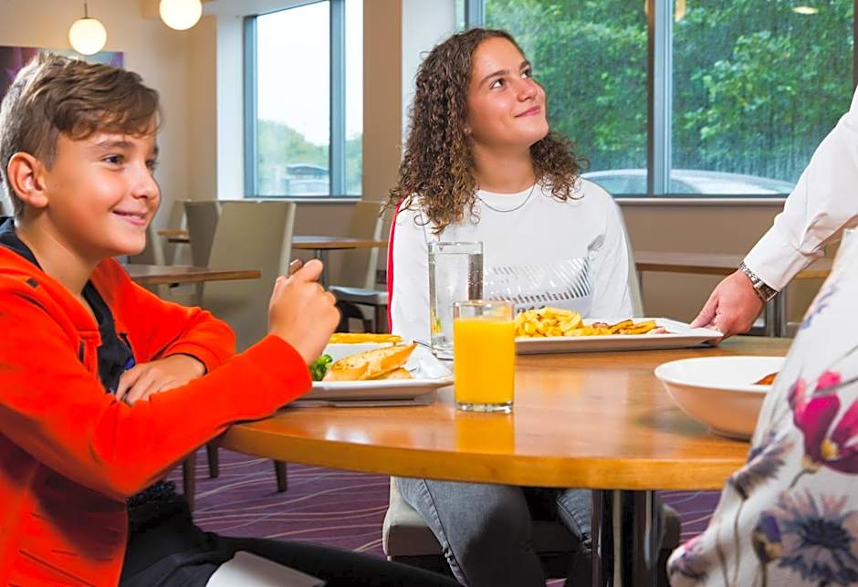 Holiday Inn Express Tamworth By IHG