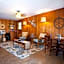 Whispering Winds Motel
