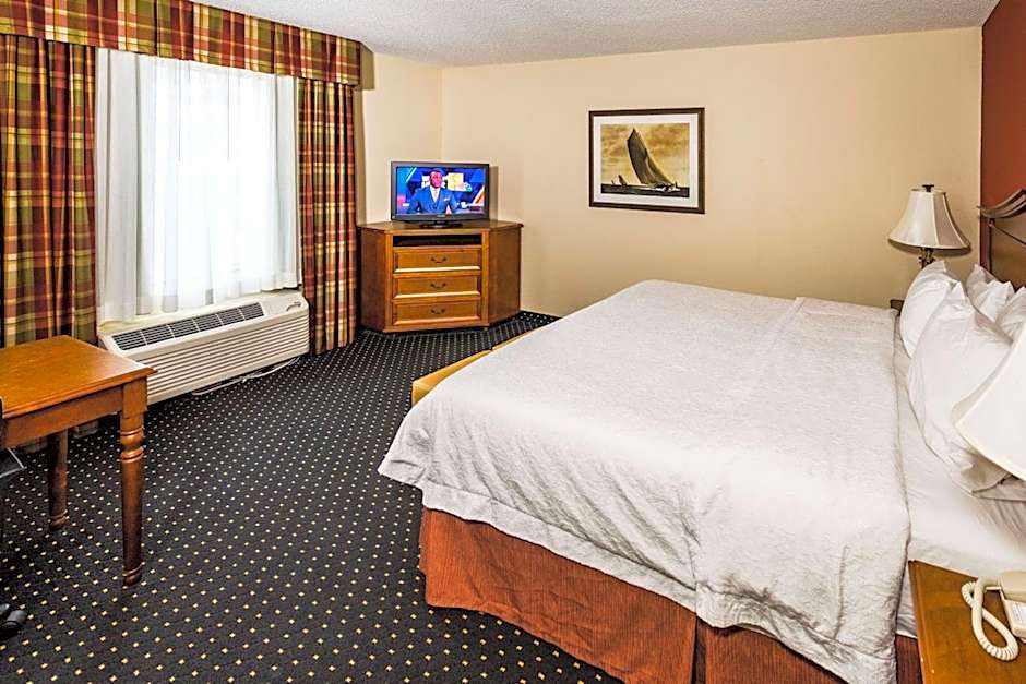 Hampton Inn By Hilton Easton