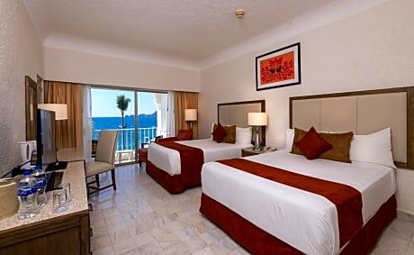 Standard Room with Ocean View ( 2 Adults, 1 Child)
