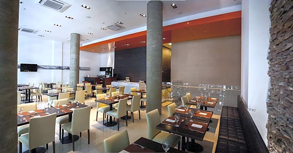 Amérian Puerto Rosario Hotel