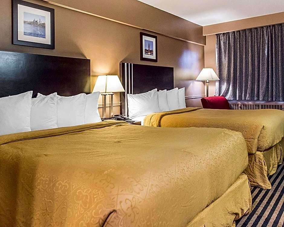 Econo Lodge Downtown