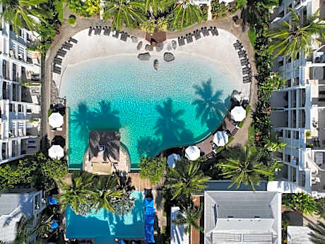 Peppers Beach Club & Spa