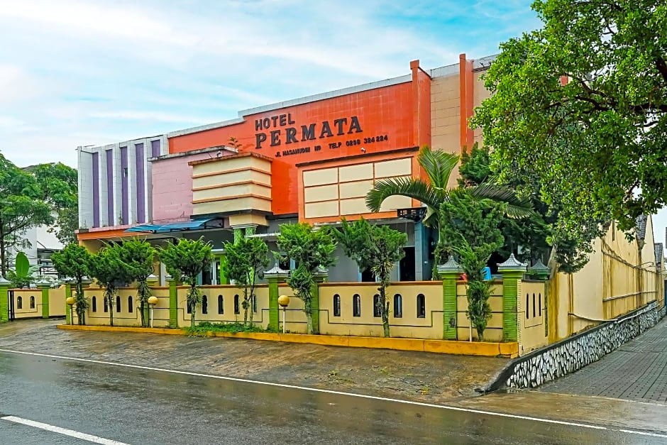 OYO 92482 Hotel Permata 1