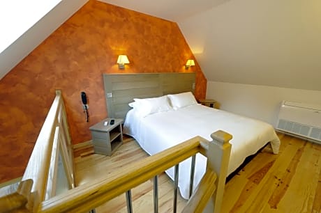 Duplex Suite - River View