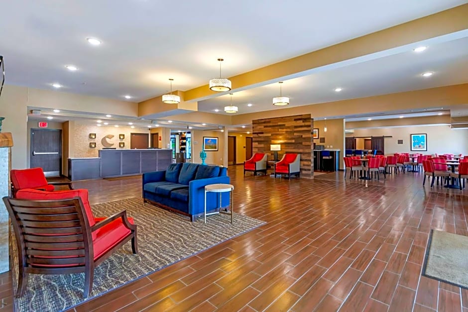 Comfort Suites La Vista