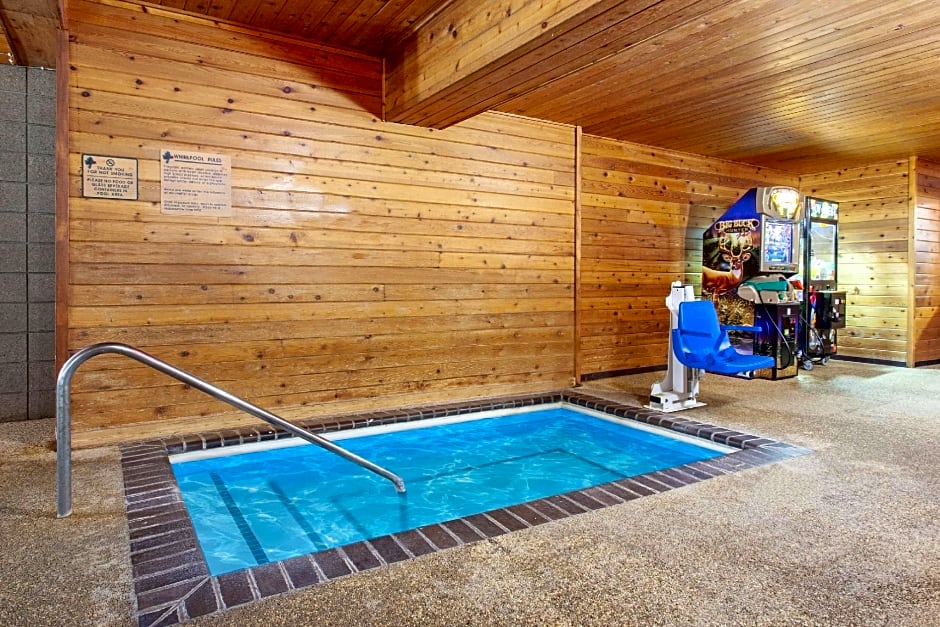 AmericInn by Wyndham Cloquet