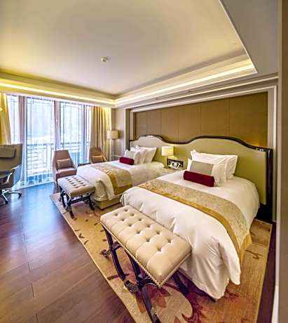 Deluxe Garden View Twin