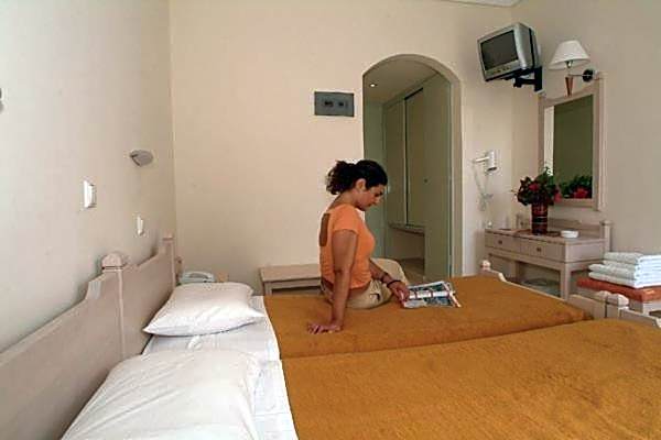 Theonia Hotel