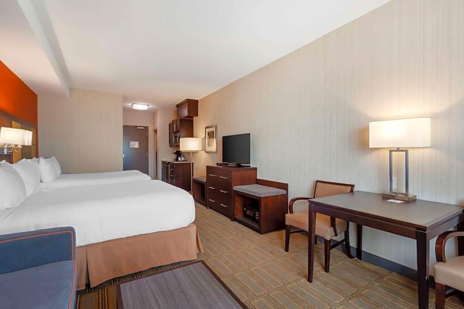 Best Western Plus Chateau Fort St. John