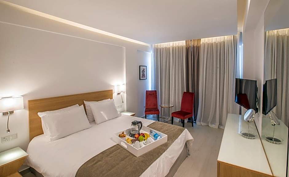 Kokkinos Boutique Hotel