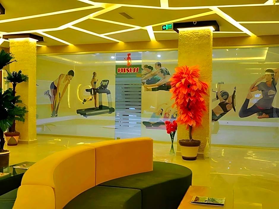 Elips Royal Hotel & SPA