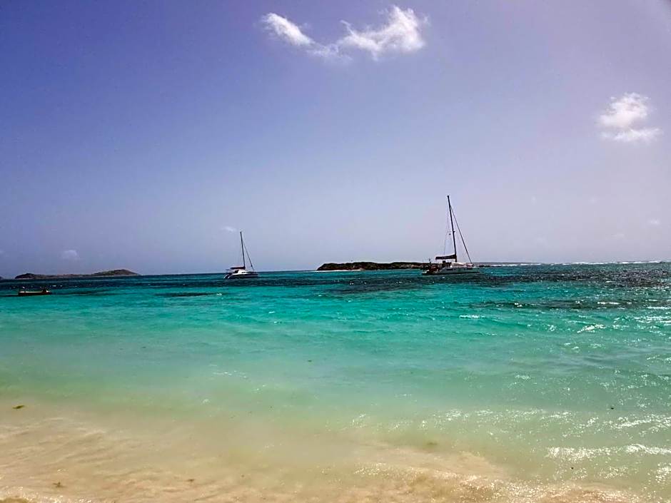 Orient Bay Beach Studio