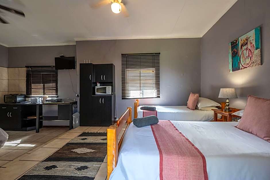 Van Zylsvlei - A Karoo Guest Farm