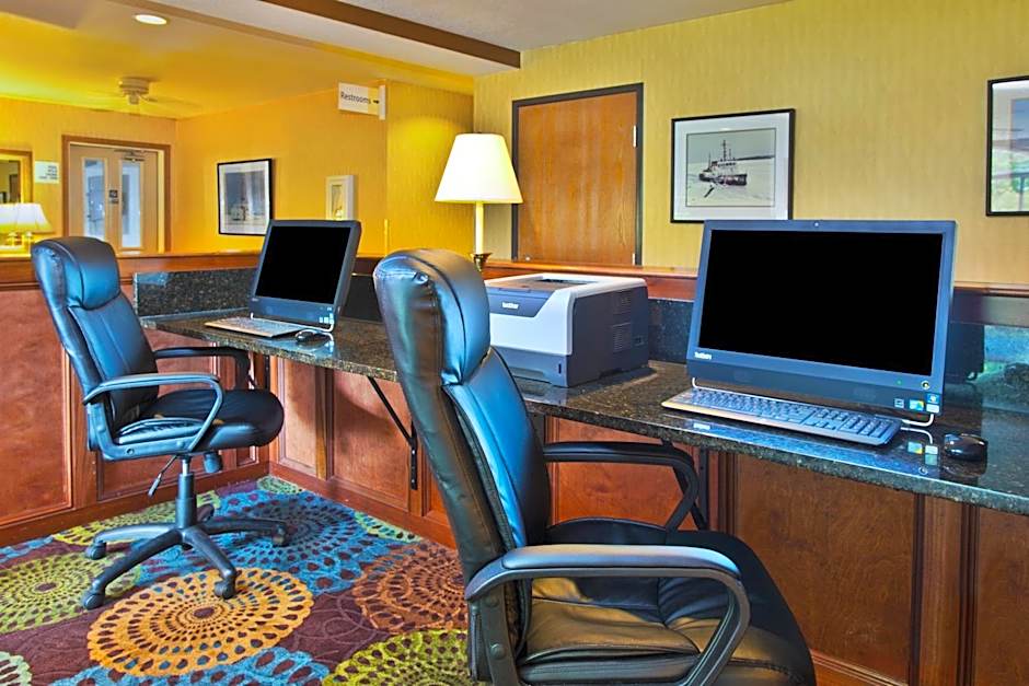 Holiday Inn Express Mackinaw City By IHG