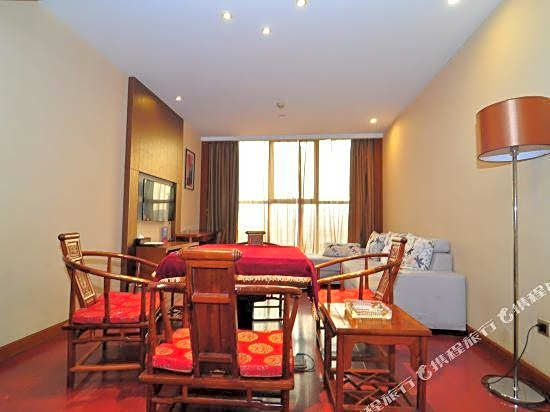 Four Seasons Green Teng Hotel (Outlets Airport Branch)