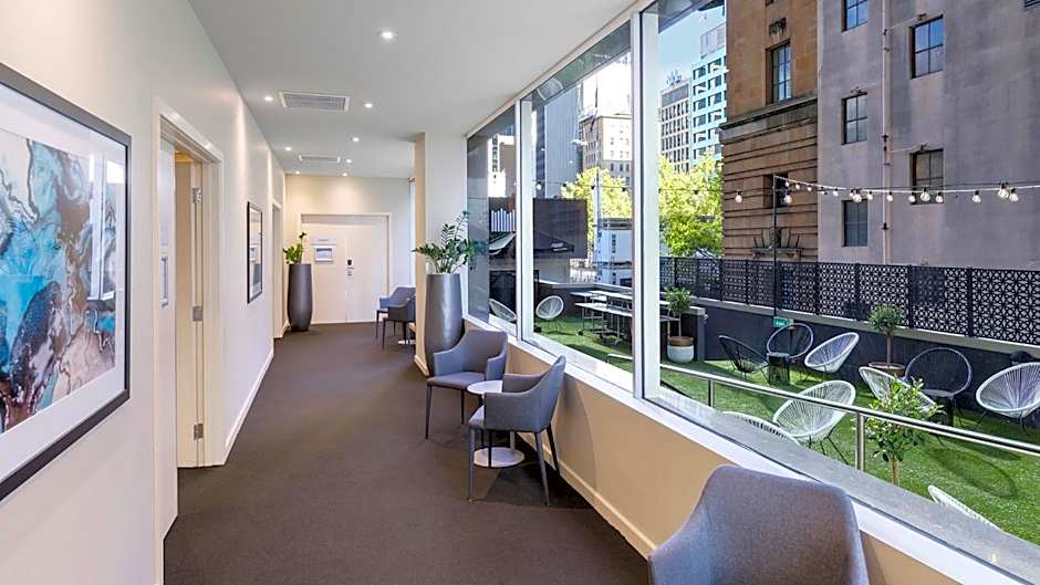 Oaks Melbourne on Market Hotel