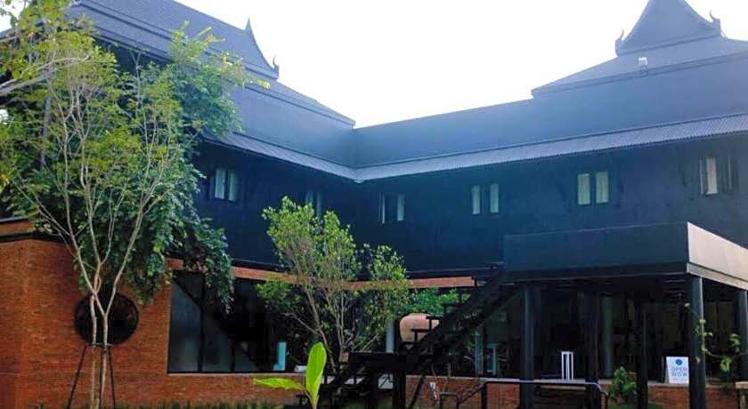 Silp-Pa Phra Nakhon Si Ayutthaya Hotel