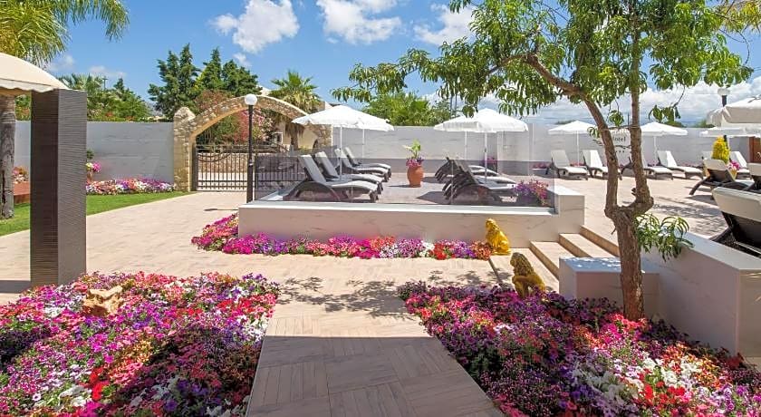 Paradice Hotel Luxury Suites