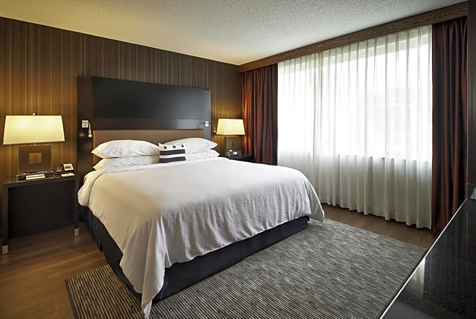Embassy Suites Washington D.C. - at the Chevy Chase Pavilion