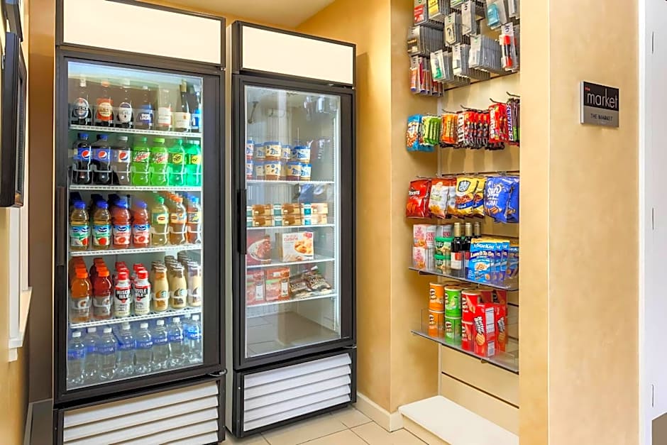 MainStay Suites St. Louis - Galleria