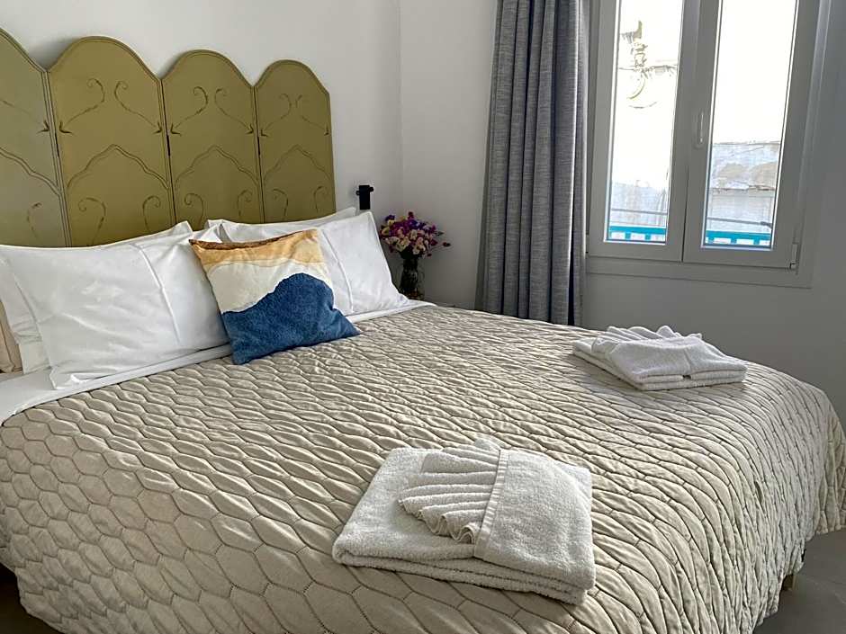 Seabed Suites Mykonos