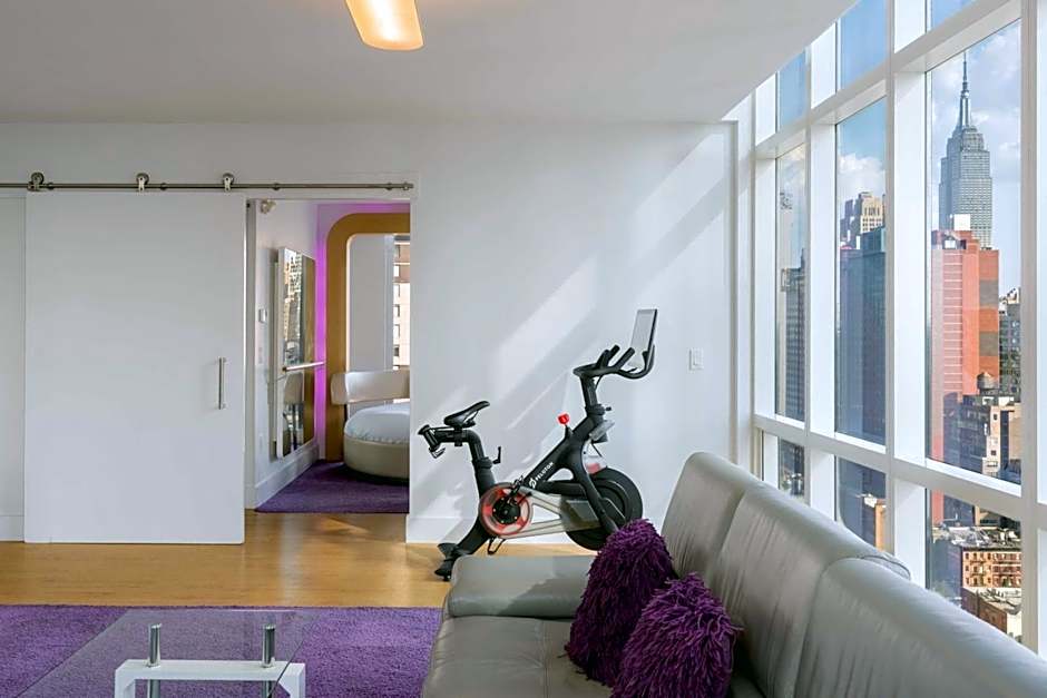 YOTEL New York Times Square