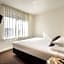 ibis Melbourne Hotel and Apartments