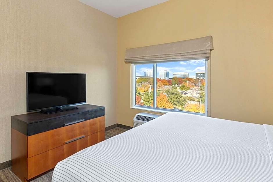 Cambria Hotel Plano Frisco