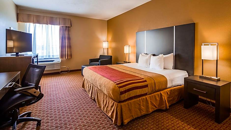 Best Western Plus North Houston Inn & Suites