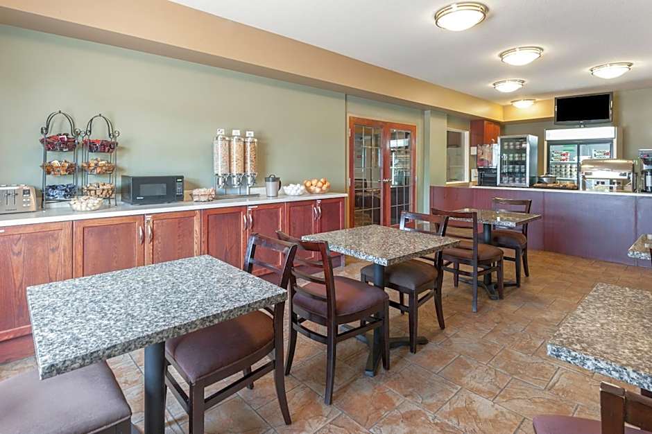 Super 8 by Wyndham Fort Saskatchewan