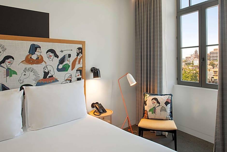 Se Catedral Hotel Porto, Tapestry Collection by Hilton
