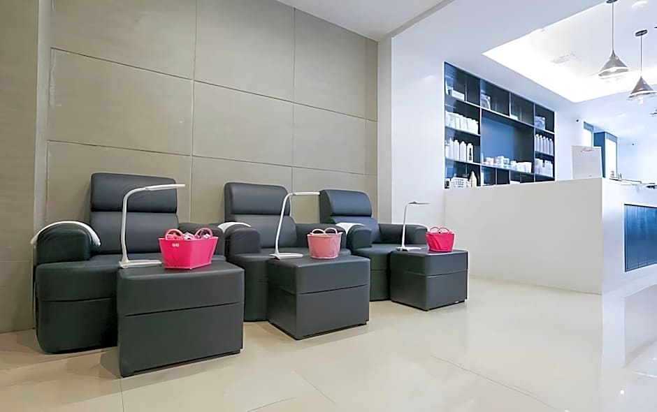 Bed and Bath Serviced Suites