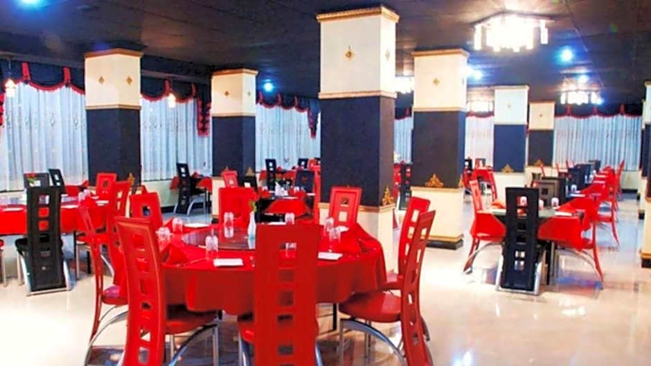 Urban Rose Hotel & Apartments